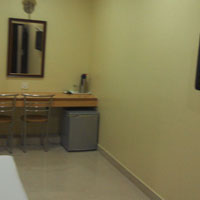 Amenities in Luxury Room